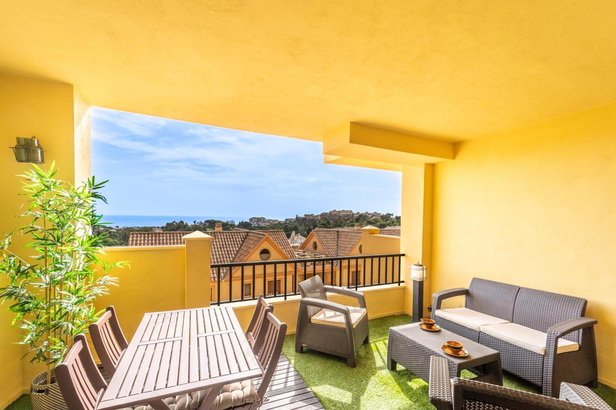 Fabulous Golf Front Apartment With Pool And Seaview Benalmádena Εξωτερικό φωτογραφία
